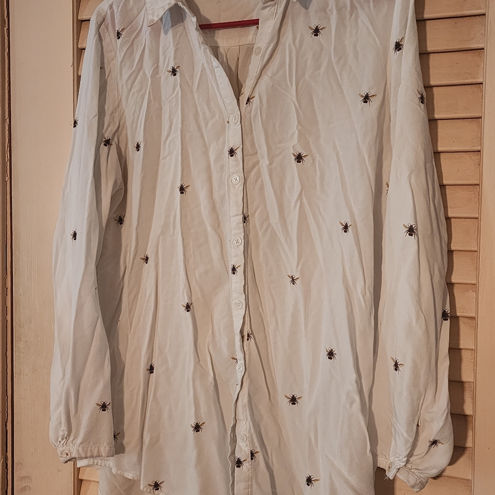 Joules bumble bee print button down shirt